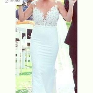 Pronovias Vicenta Wedding Dress